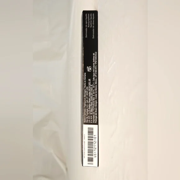 NWT Younique Moodstruck Precision Liquid Eyeliner - Perfect Jet Black - Picture 3 of 5